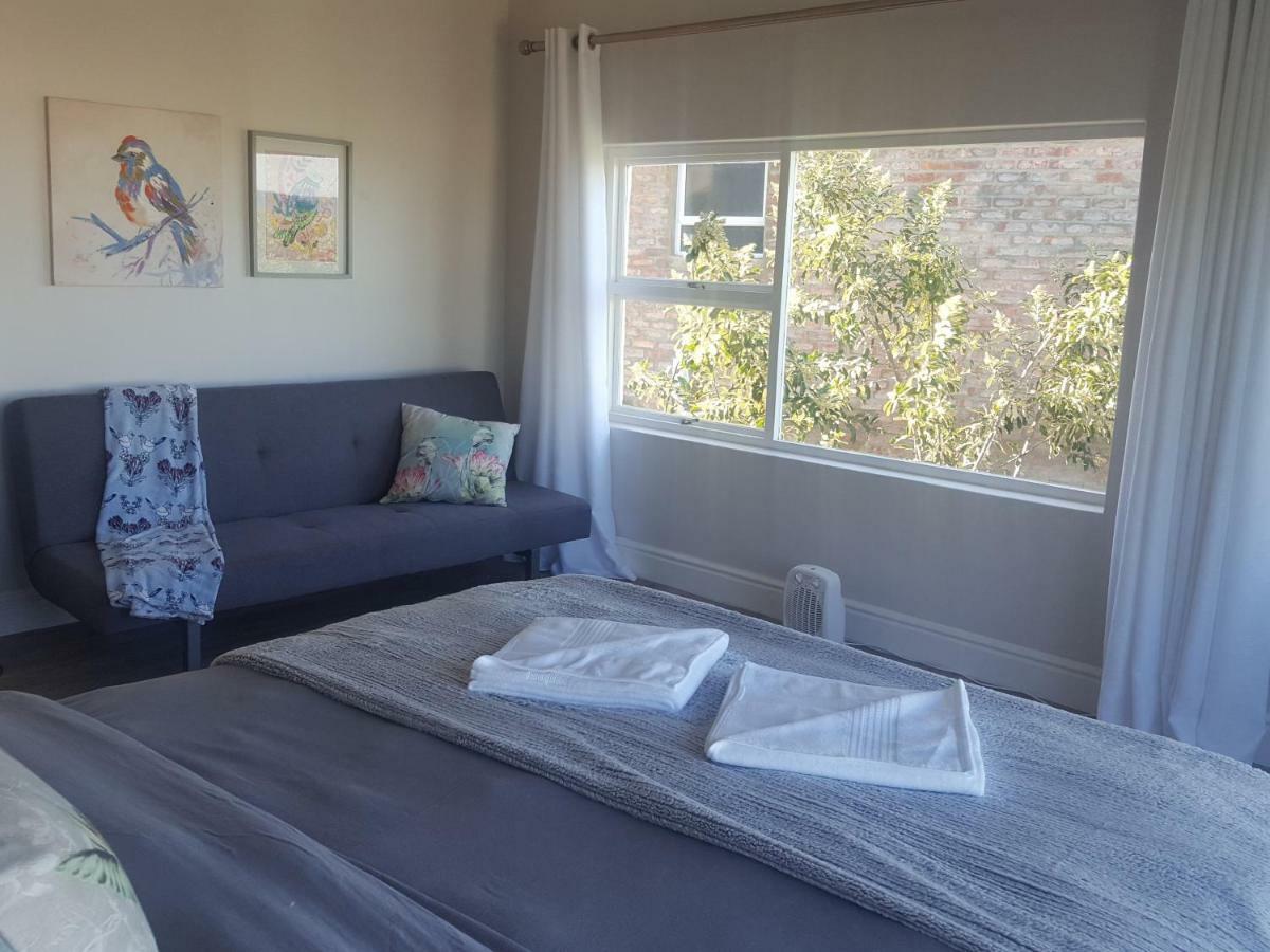 Villa Breeze In à Agulhas Extérieur photo